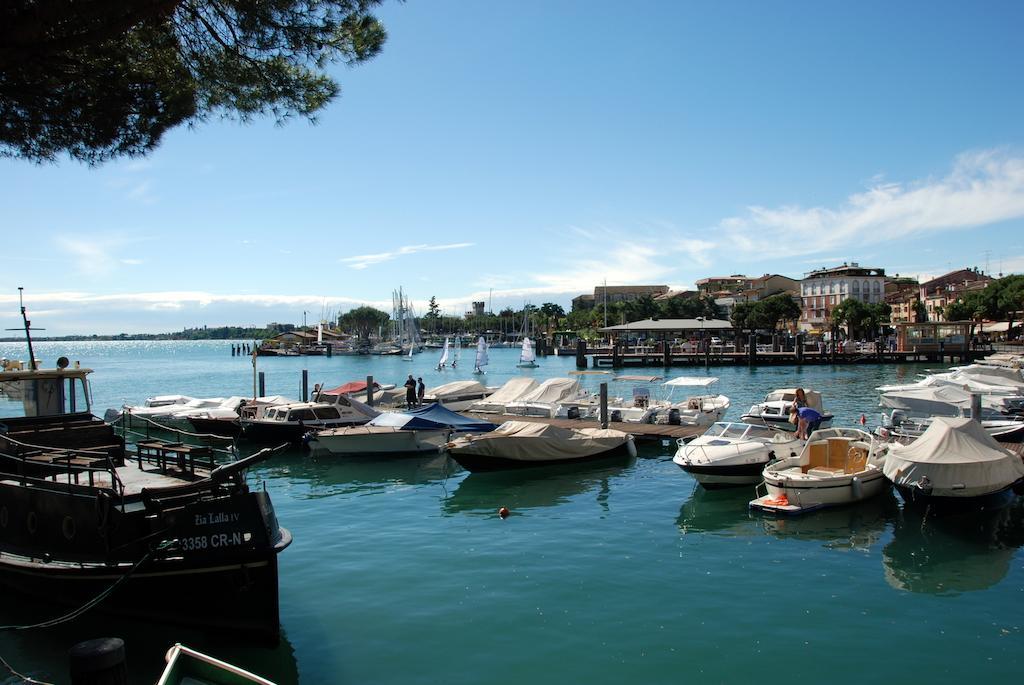 Hotel Primavera Desenzano del Garda Exterior photo